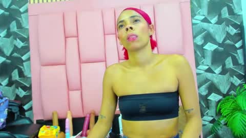 brithanyslim online show from July 27, 7:32 pm
