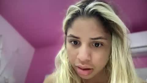 brithneysquirt online show from November 17, 2:34 pm