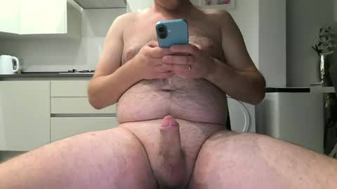 Britishman1989 online show from June 12, 9:46 pm