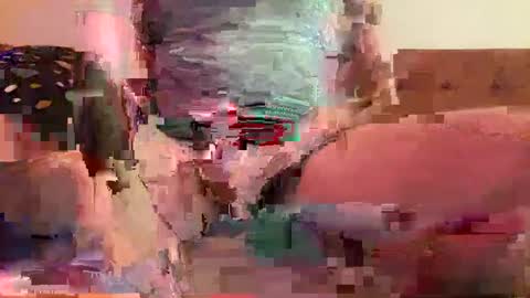 Snapshot of britishsf chatting on September 21, 4:47 am britishsf online show from September 21, 4:47 am