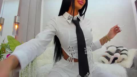 britney_charm online show from March 4, 7:36 am