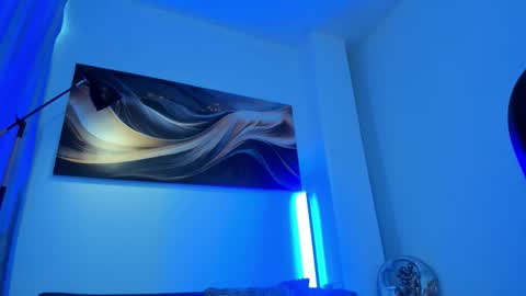 Britney online show from March 3, 12:11 pm