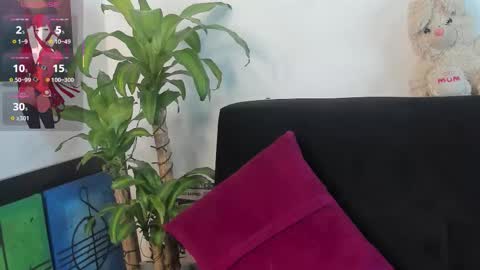 Snapshot of britney_rose13 chatting on September 11, 4:23 am britney rose online show from September 11, 4:23 am