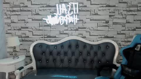 Britney  online show from February 4, 3:44 am