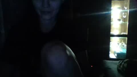 Snapshot of britneyamy chatting on January 4, 10:34 pm Britney online show from January 4, 10:34 pm