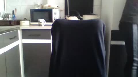 Snapshot of britneyamy chatting on January 13, 1:17 pm Britney online show from January 13, 1:17 pm