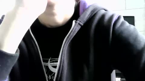 Snapshot of britneyamy chatting on September 28, 9:14 am Britney online show from September 28, 9:14 am