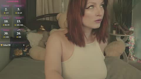 Snapshot of britneybarker chatting on May 20, 6:52 am britneybarker online show from May 20, 6:52 am