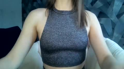 Snapshot of britneykittens chatting on January 3, 10:31 am BritneyKittens online show from January 3, 10:31 am