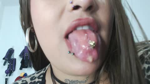 Snapshot of brittanycurvy69 chatting on July 28, 9:47 pm brittanycurvy69 online show from July 28, 9:47 pm