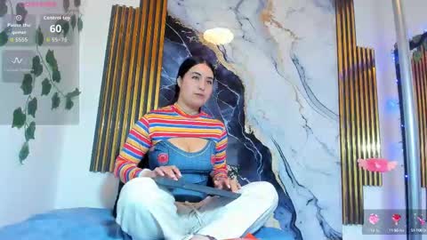 brittanyy20 online show from October 15, 9:42 am