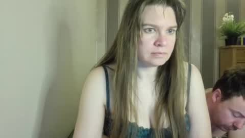 Snapshot of britvoyeurs chatting on December 15, 6:48 pm Claire and Gary online show from December 15, 6:48 pm