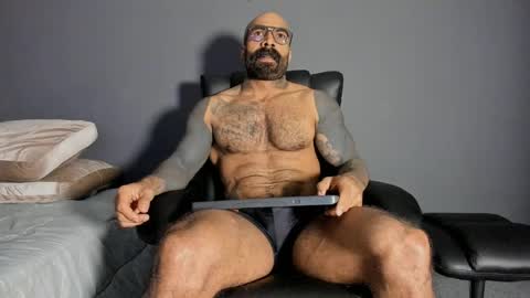 brockhurn_ online show from April 25, 12:57 am