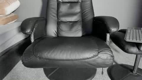brockhurn_ online show from May 13, 1:58 am