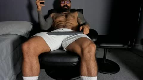 brockhurn_ online show from June 1, 12:56 am