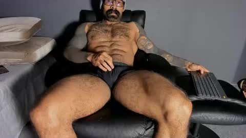 brockhurn_ online show from July 18, 2:05 am