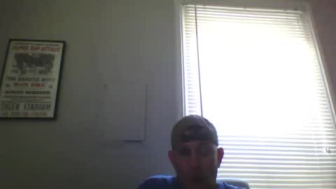 Snapshot of brodyb545755 chatting on December 16, 4:56 pm brodyb545755 online show from December 16, 4:56 pm