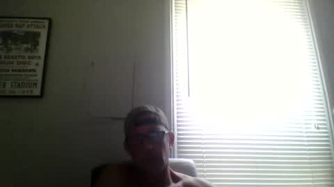 brodyb545755 online show from May 9, 4:56 pm