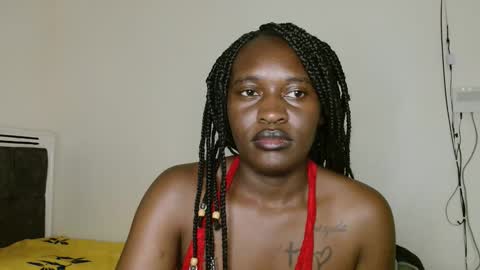 broken_haloo online show from June 4, 7:42 pm