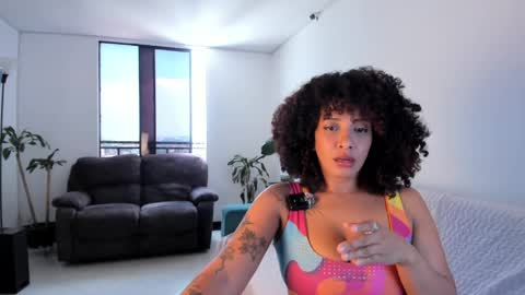 Snapshot of bronzetease chatting on April 29, 7:20 pm JOIN MY CHANNEL ON TELEGRAM online show from April 29, 7:20 pm