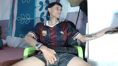 brook_17 online show from April 21, 12:01 am