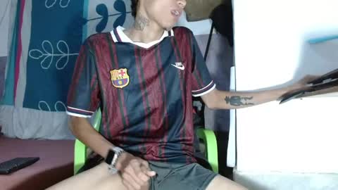 brook_17 online show from April 21, 1:42 am