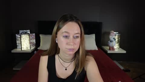 Snapshot of brooke_evans_ chatting on December 26, 2:55 am Brooke online show from December 26, 2:55 am