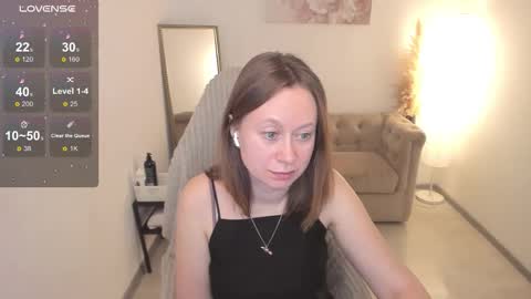 Lady Brooke online show from March 17, 9:29 pm