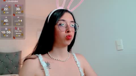 Brook Loves online show from October 15, 7:36 pm