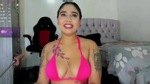 Snapshot of browch chatting on February 4, 4:26 am valentina online show from February 4, 4:26 am