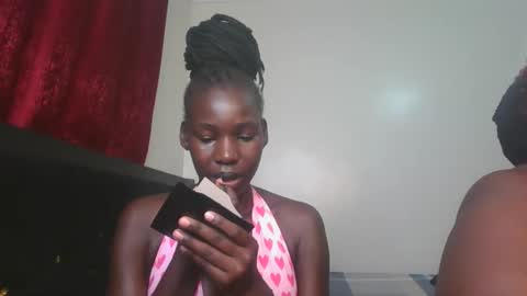Snapshot of brown_sugar4 chatting on May 15, 5:20 pm brown_sugar4 online show from May 15, 5:20 pm
