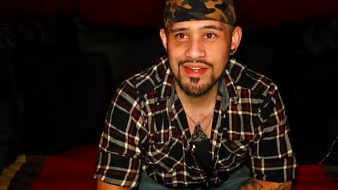 Snapshot of brownboyt chatting on February 8, 5:00 am brownboyt online show from February 8, 5:00 am