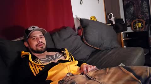 Snapshot of brownboyt chatting on February 18, 3:02 am brownboyt online show from February 18, 3:02 am