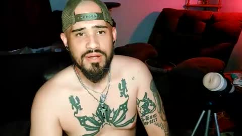 brownboyt online show from May 18, 12:29 am