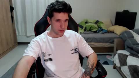 brownhaiir online show from March 5, 11:38 am