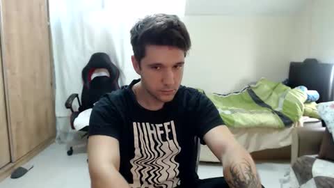 brownhaiir online show from September 18, 1:57 pm