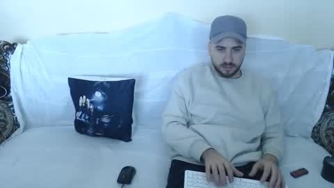 brownhaiir online show from November 19, 10:15 am