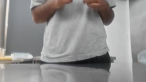 brownskinbull1 online show from June 27, 12:33 pm