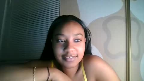 Brownsuagrcutie online show from May 1, 1:43 am