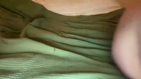 tall smooth vers gay online show from October 14, 3:07 am