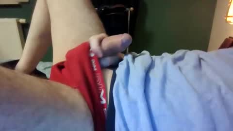 Snapshot of brtbrlss chatting on November 1, 10:17 am brtbrlss online show from November 1, 10:17 am