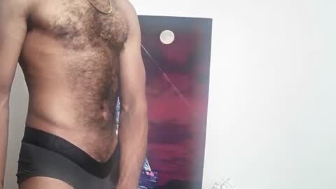 bruce_1111 online show from July 24, 1:36 am