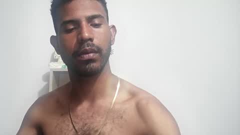 bruce_1111 online show from July 26, 10:49 pm