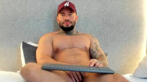 brucedallas online show from May 11, 7:44 pm