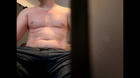 Snapshot of brucelogan80 chatting on October 12, 11:48 pm brucelogan80 online show from October 12, 11:48 pm