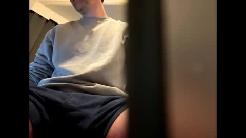 Snapshot of brucelogan80 chatting on October 24, 2:35 pm brucelogan80 online show from October 24, 2:35 pm