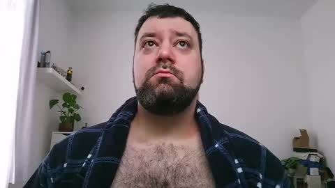 Snapshot of brucemf chatting on November 11, 9:20 am Bruce online show from November 11, 9:20 am