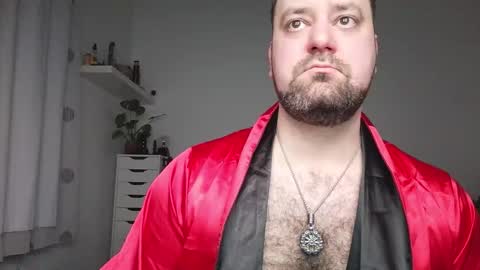 Snapshot of brucemf chatting on December 16, 4:56 pm Bruce online show from December 16, 4:56 pm