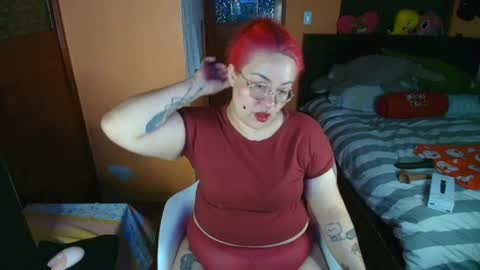 Snapshot of bruja__scarlata chatting on July 8, 6:45 pm i am danny online show from July 8, 6:45 pm