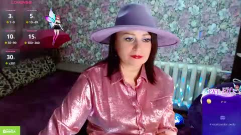 Julia online show from June 23, 9:46 pm